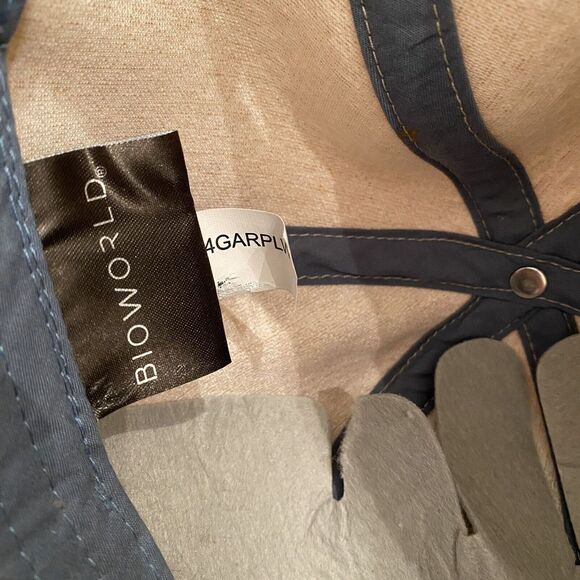 Bioworld Floral And Woven Hat - Picture 6 of 7